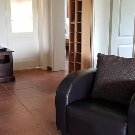 Alte Gaertnerei App Rhododendron *